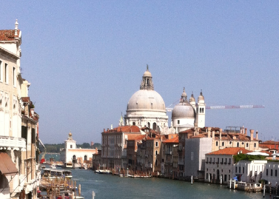 Vista dal Ponte dell'Accademia del Canal Grande, della Chiesa della Salute e di Punta Dogana