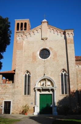 Facciata della Chiesa di Sant'Elena